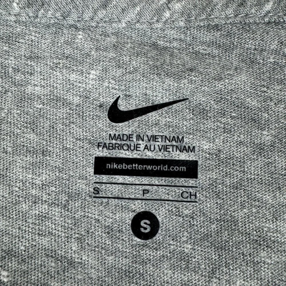 Nike item tennessee